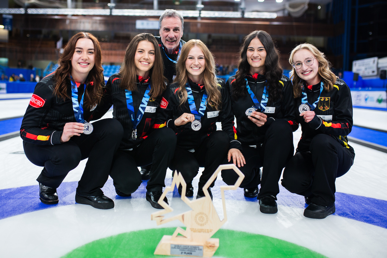 vlnr: Holger Höhne, Klara Fomm, Analena Jentsch, Mia Höhne, Emira Abbes, Daniela Jentsch